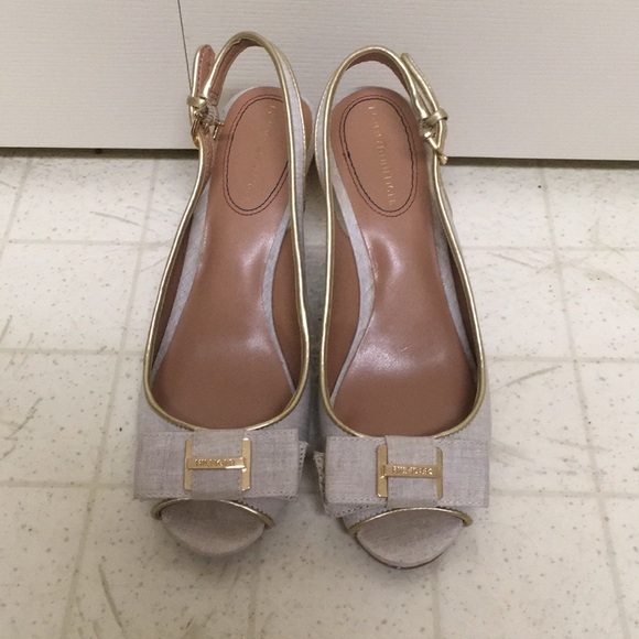 tommy hilfiger shoes with bows on front